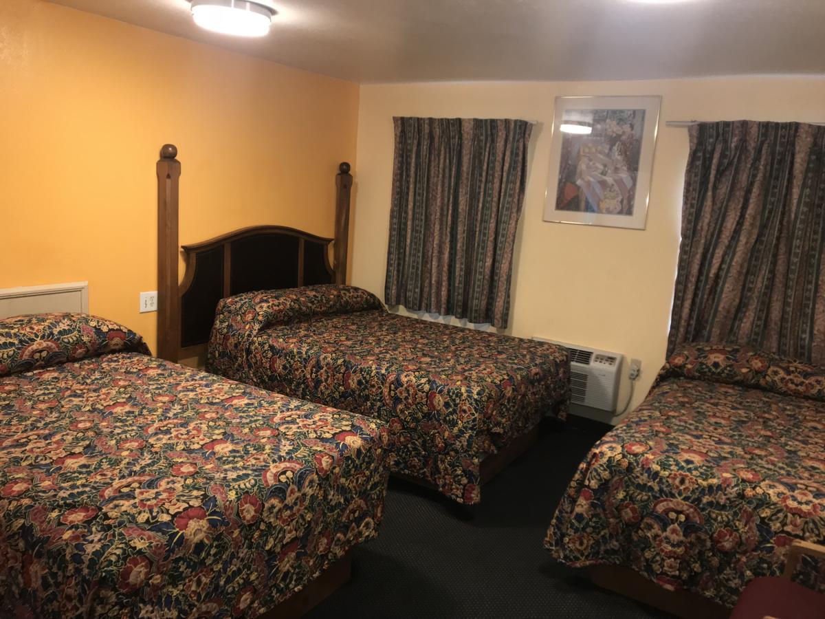 Deluxe Inn Motel Indio Eksteriør billede