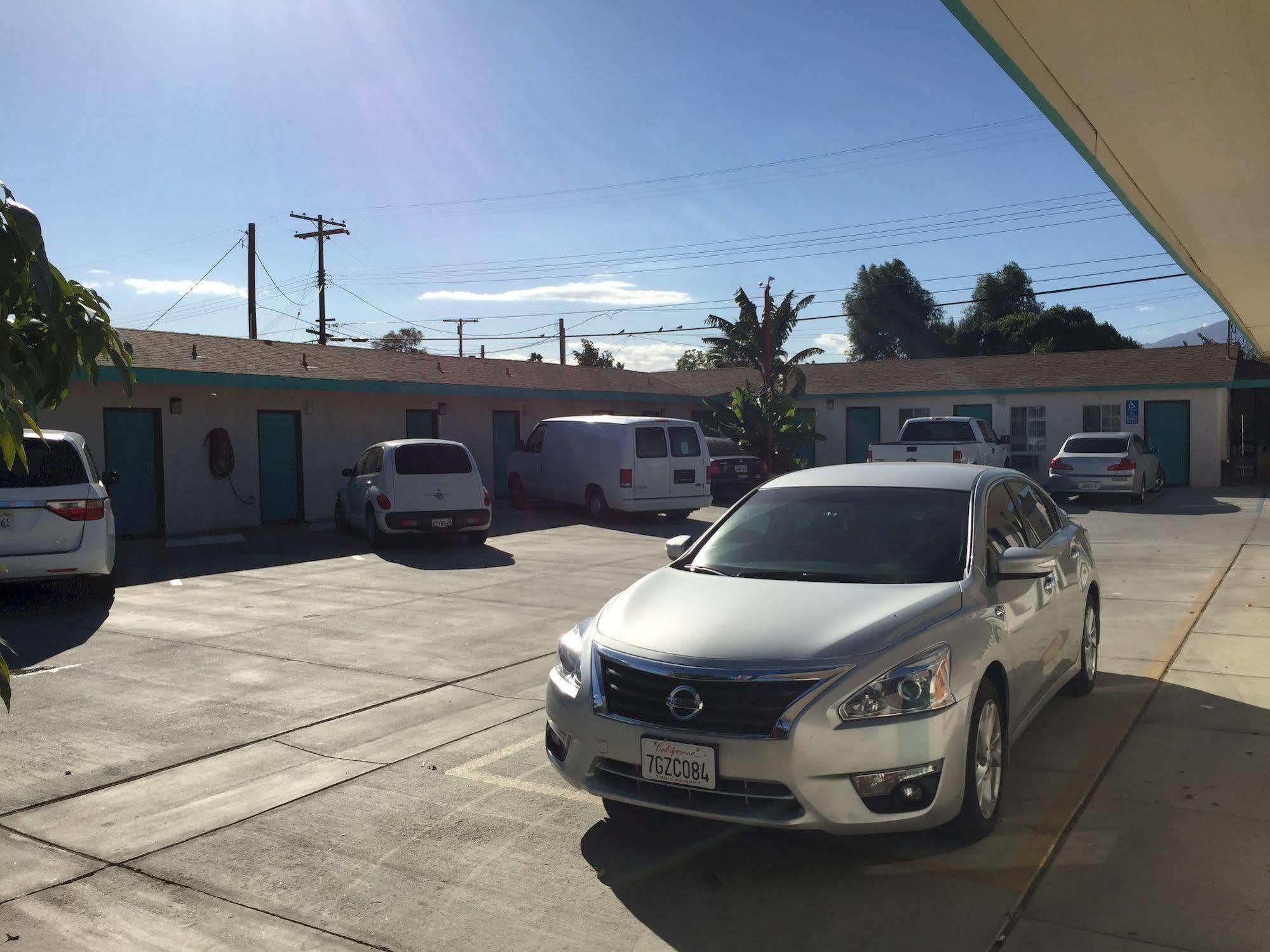Deluxe Inn Motel Indio Eksteriør billede
